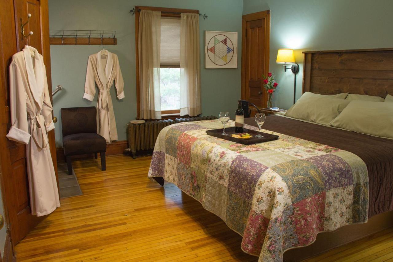بايفيلد Pinehurst Inn Bed & Breakfast المظهر الخارجي الصورة